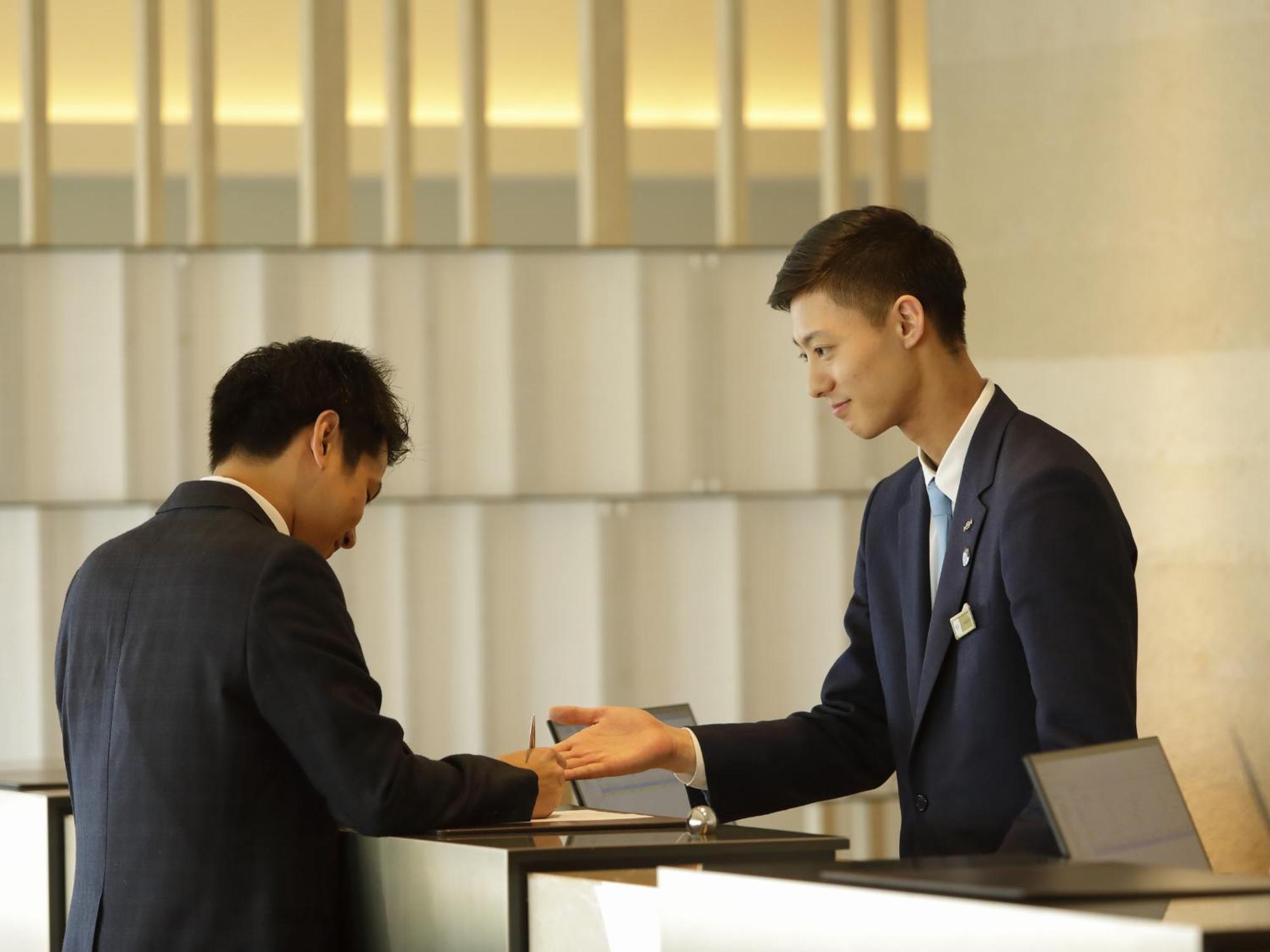 Nihon Seinenkan Hotel Tokyo prefektur Exteriör bild