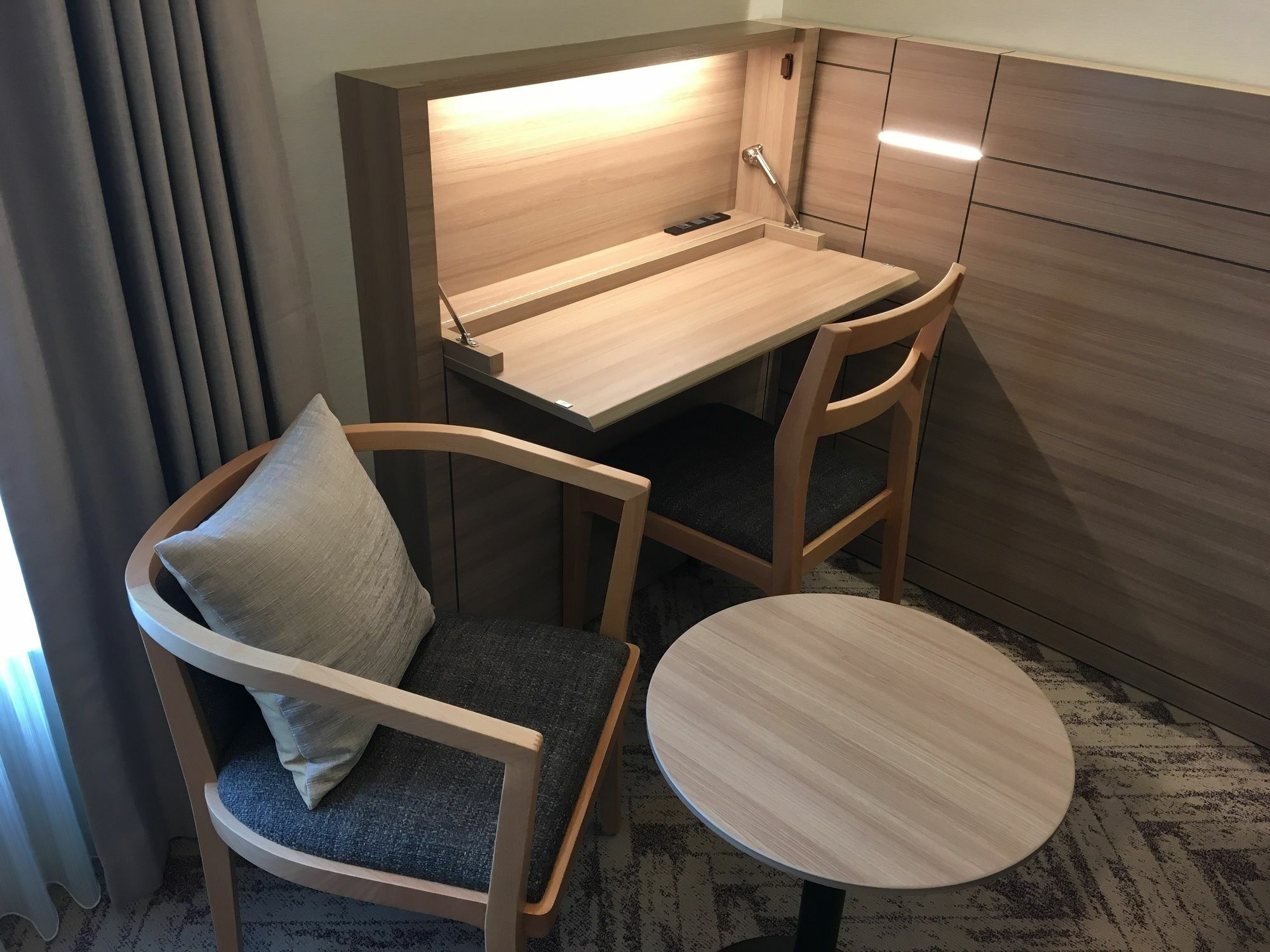 Nihon Seinenkan Hotel Tokyo prefektur Exteriör bild